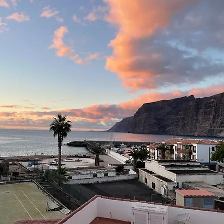 Amazing Atlantic And Breathtaking Mountains Views Apartment