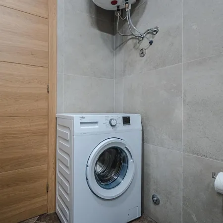 Amazing Atlantic And Breathtaking Mountains Views דירה