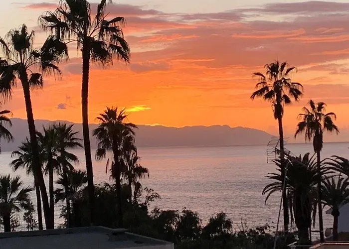 Amazing Atlantic And Breathtaking Mountains Views Apartament Acantilado de los Gigantes