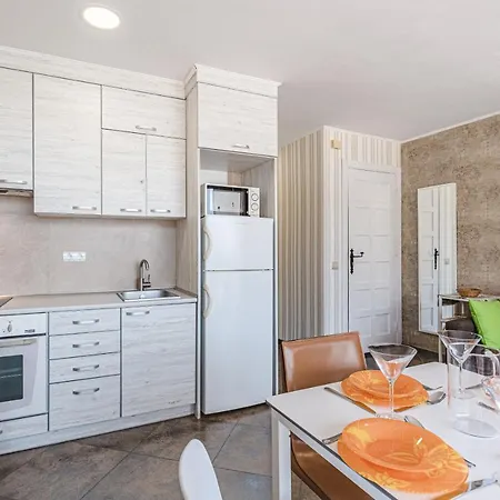 Amazing Atlantic And Breathtaking Mountains Views شقة