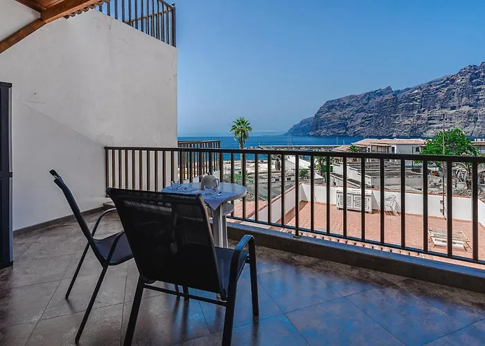Amazing Atlantic&breathtaking Mountains Views Acantilado de los Gigantes